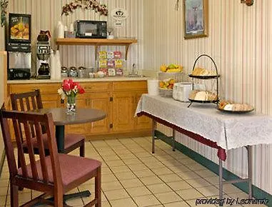 Super 8 by Wyndham Richfield Area 