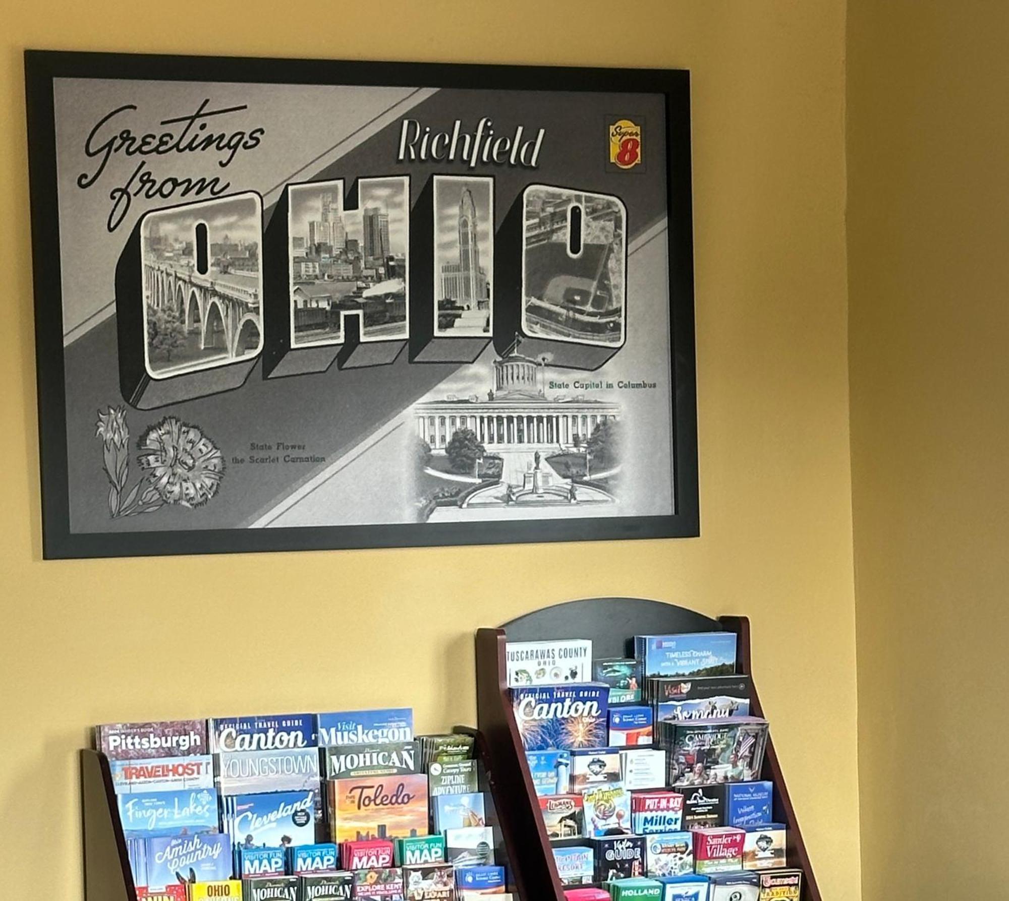 Super 8 By Wyndham Cleveland Richfield