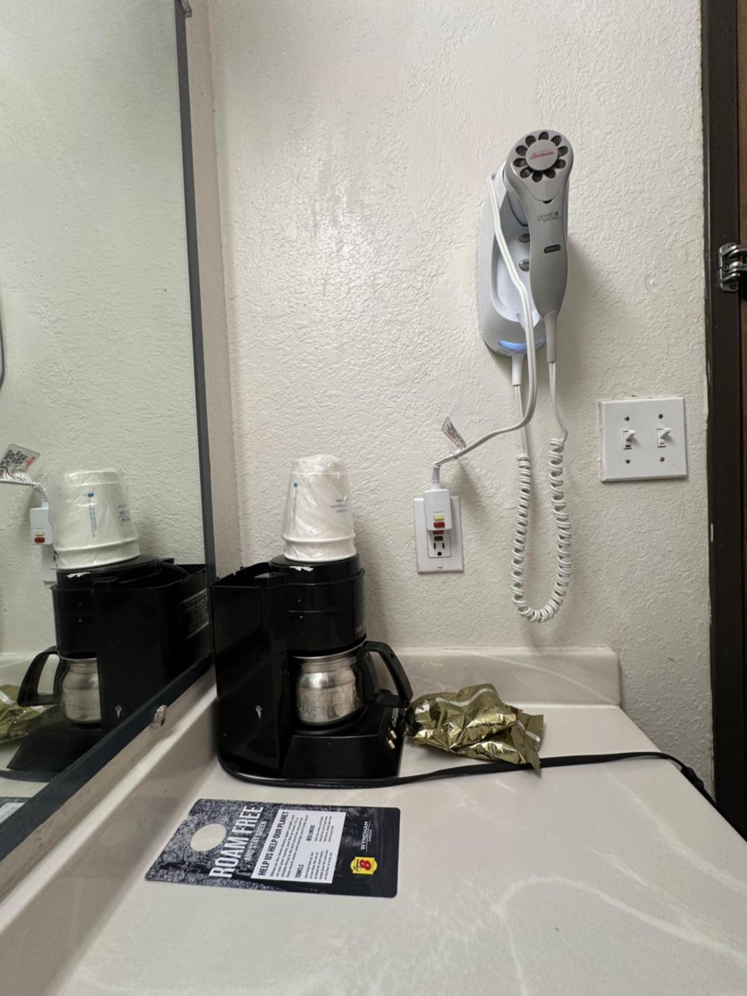 Super 8 By Wyndham Cleveland * Richfield